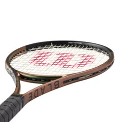 Wilson Blade 98S V8 Turnierschläger -TENNIS PETERS Verkäufe 03691000 11